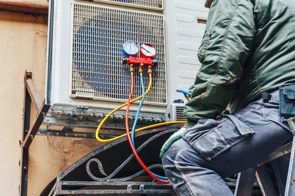 AC repair service in Warren MI